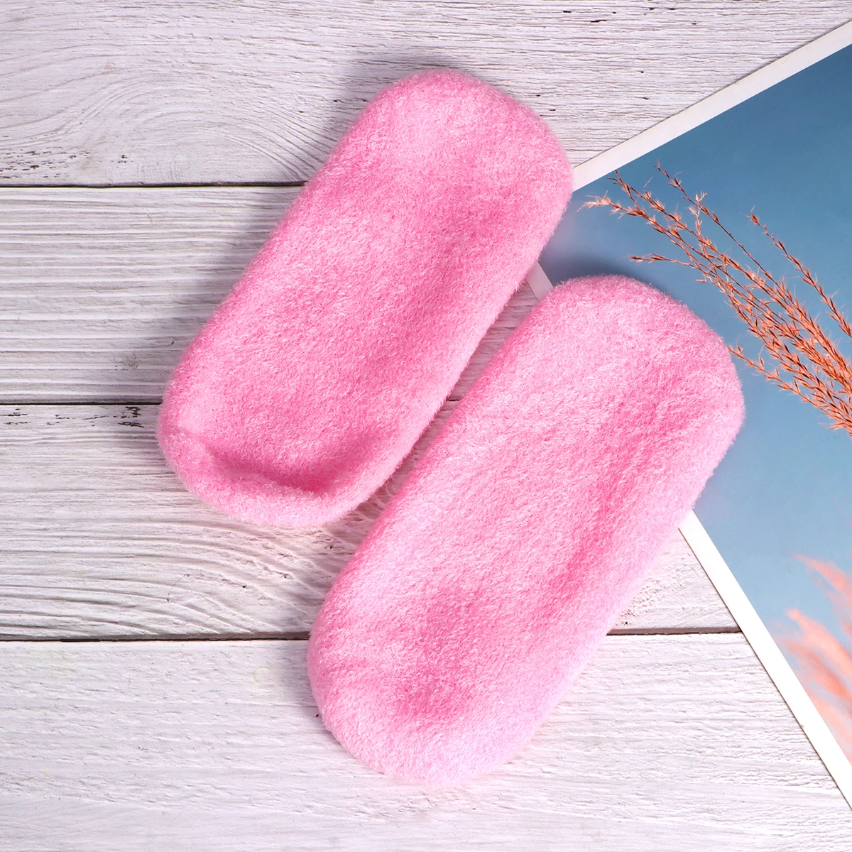 1 Pair Moisturizing Anti-Crack Heel Soft Foot Care Anti-Crack Socks Heel Protection Daily Wearing Foot Socks Pink
1 Pair Moisturizing Anti-Crack Heel Soft Foot Care Anti-Crack Socks Heel Protection Daily Wearing Foot Socks Pink