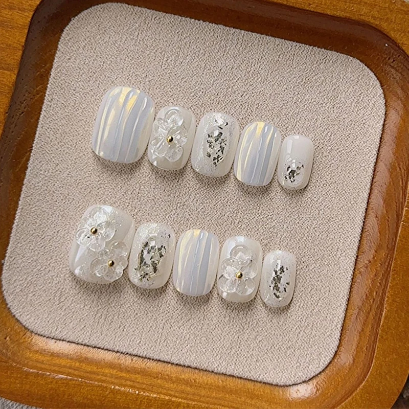 Handmade Pearl White 3D Transparent Flower Press on Nails Cute Design Wearable Removable Short Round Shiny False Nails 10pcs
Handmade Pearl White 3D Transparent Flower Press on Nails Cute Design Wearable Removable Short Round Shiny False Nails 10pcs