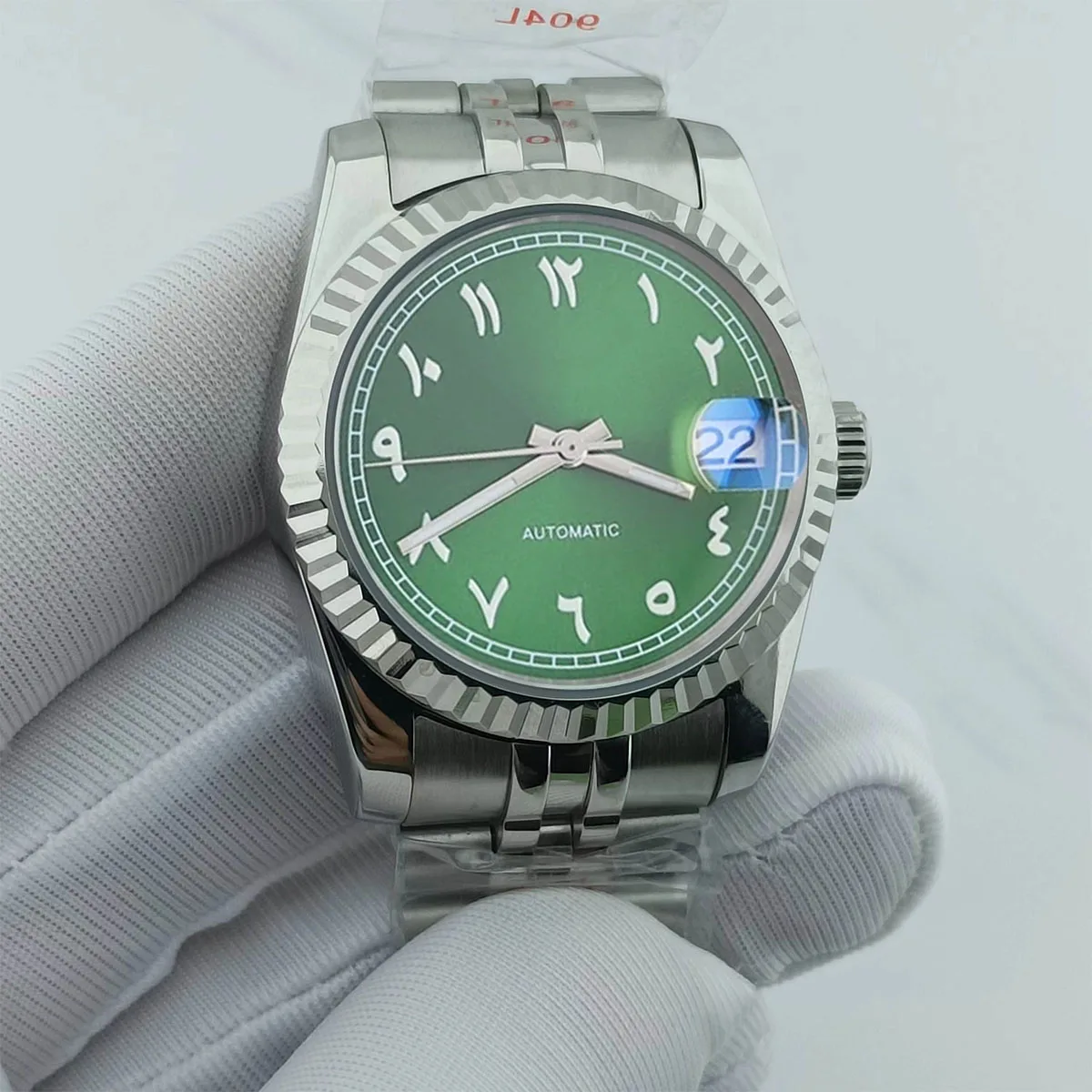 36mm/39mm watch Case Arabic dial Green Luminous Dial sapphire Case NH35 CasesMan's stainless steel Mechanical Wristwatches
36mm/39mm watch Case Arabic dial Green Luminous Dial sapphire Case NH35 CasesMan's stainless steel Mechanical Wristwatches