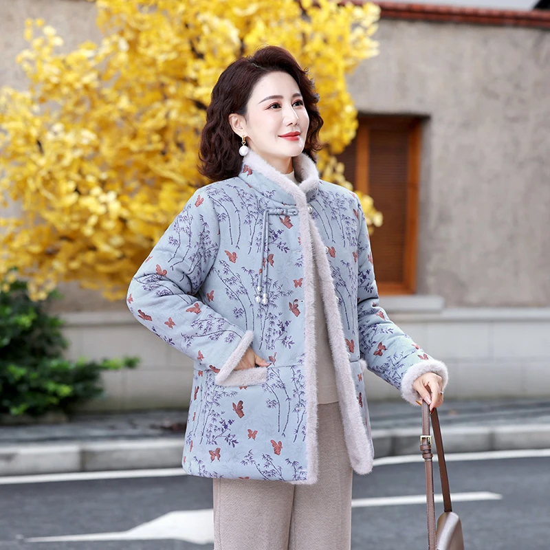 Новая китайская женская утепленная куртка на флисовой подкладке для осени и зимы, хлопковое пальто с цветочным принтом, длинный кардиган с открытыми рукавами
Новая китайская женская утепленная куртка на флисовой подкладке для осени и зимы, хлопковое пальто с цветочным принтом, длинный кардиган с открытыми рукавами