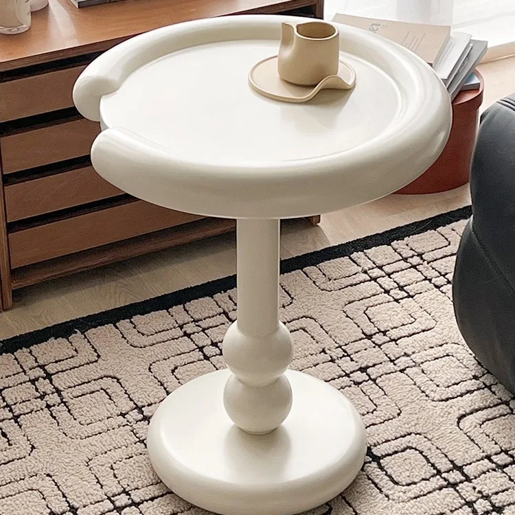 French cream style sofa side few small apartment living room corner few simple bedside table coffee table
French cream style sofa side few small apartment living room corner few simple bedside table coffee table