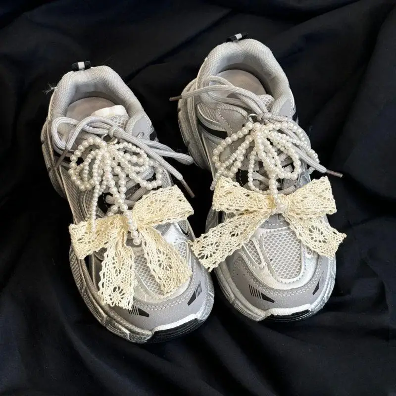 Fashion Lase Shoelaces Clips Buckle Decorations Rhinestones Pearl Gem Casual Flower Shoes Accessories Shoe Charms for Sneakers
Fashion Lase Shoelaces Clips Buckle Decorations Rhinestones Pearl Gem Casual Flower Shoes Accessories Shoe Charms for Sneakers