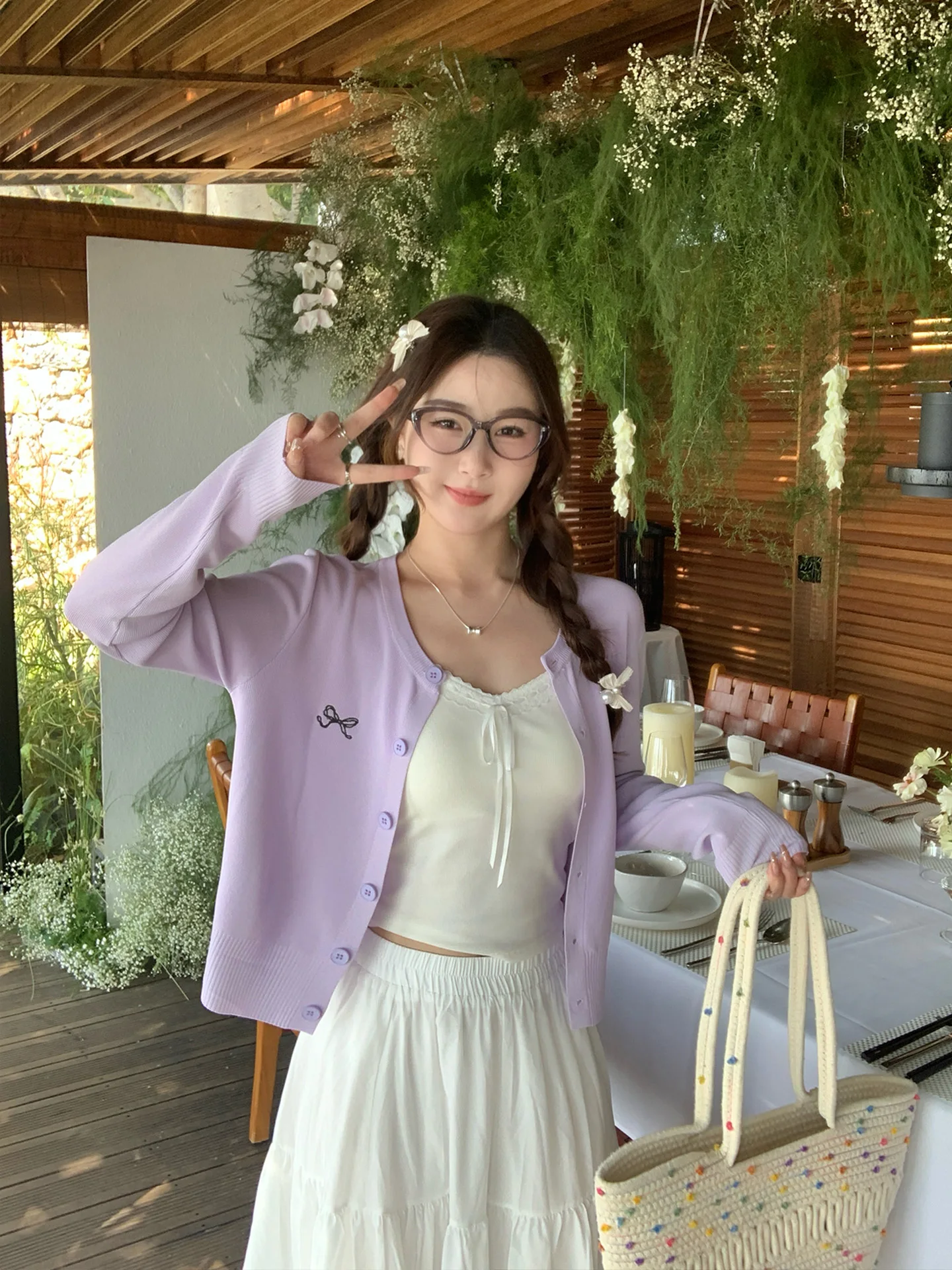 Su Sansan Ice Silk Open Cardigan Women's Korean Style Early Spring Purple UV Protection Knitted Outerwear Loose Fit Long Sleeve
Su Sansan Ice Silk Open Cardigan Women's Korean Style Early Spring Purple UV Protection Knitted Outerwear Loose Fit Long Sleeve