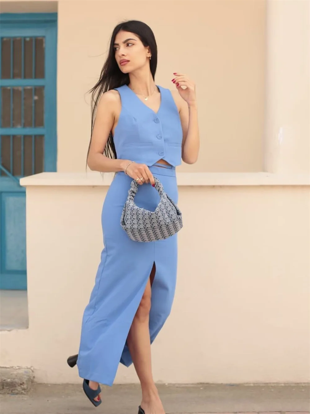 Women Blue Vest Top Long Skirt 2 Piece Set Summer Elegant Office Lady Single Breasted Sleeveless Top and High Split Skirt Suit
Women Blue Vest Top Long Skirt 2 Piece Set Summer Elegant Office Lady Single Breasted Sleeveless Top and High Split Skirt Suit