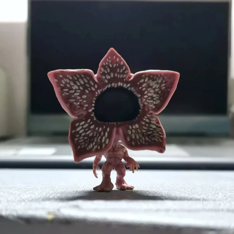 New 8-Pack 4-Inch Stranger Things Steve Monster Handheld Figures With Stand (Bagged) Suitable As A Desktop Decoration
New 8-Pack 4-Inch Stranger Things Steve Monster Handheld Figures With Stand (Bagged) Suitable As A Desktop Decoration