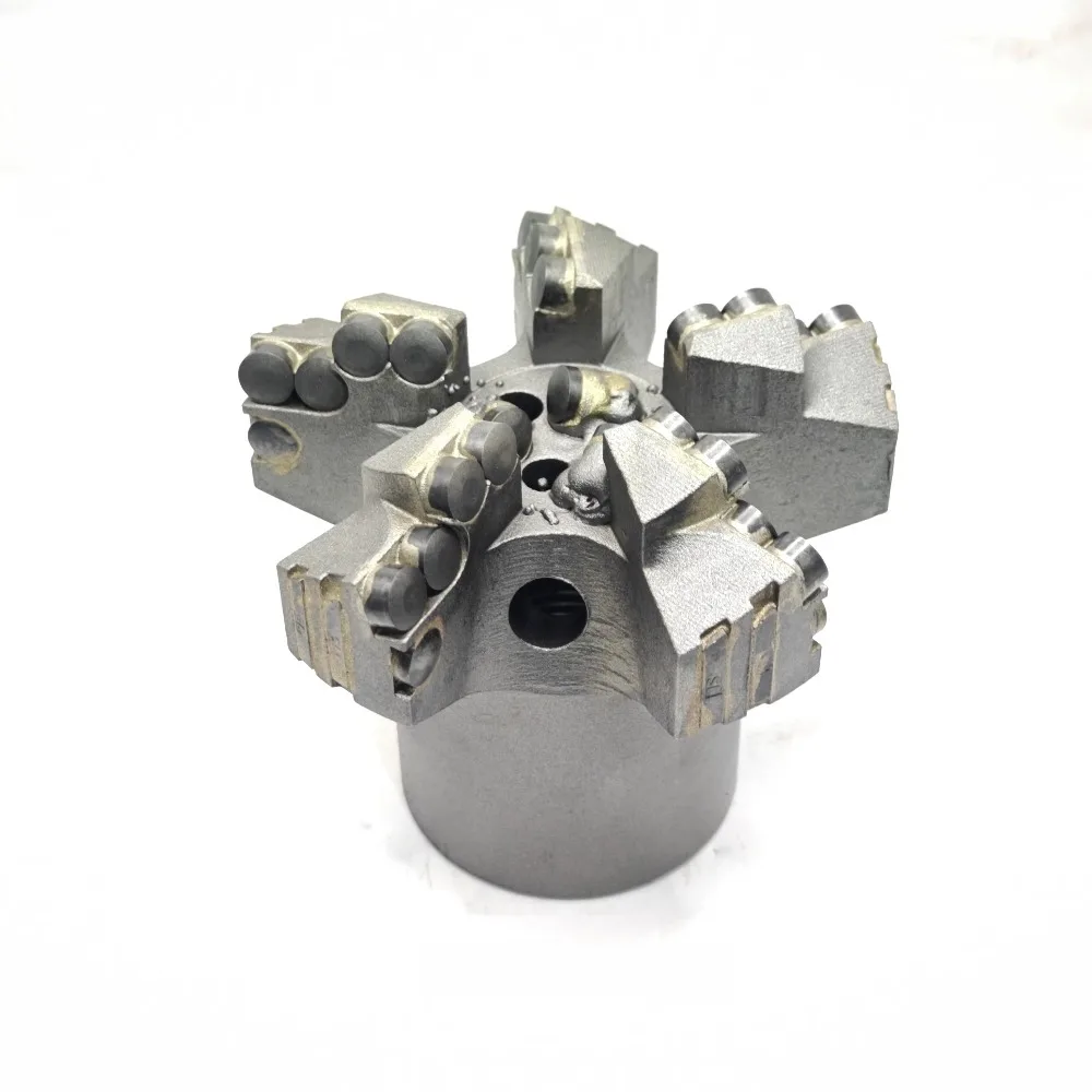 PDC Diamond Drill Bits Are Multi-functional Drill Bits Used in Mining and Water Well Drilling Equipment.
PDC Diamond Drill Bits Are Multi-functional Drill Bits Used in Mining and Water Well Drilling Equipment.