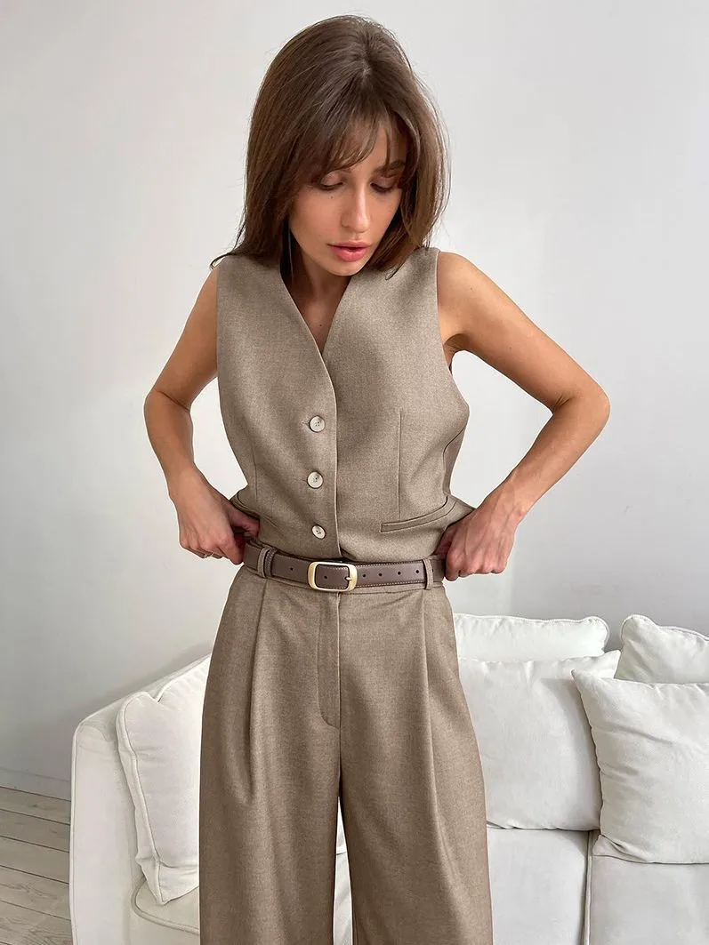 Summer Women's Clothing Sleeveless Vest Blazer Long Pants Set Elegant Commuter Wear For Woman Polyester Viscose Blend Fabric
Summer Women's Clothing Sleeveless Vest Blazer Long Pants Set Elegant Commuter Wear For Woman Polyester Viscose Blend Fabric