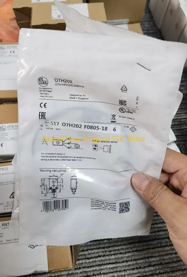O7H202 07H202 sensor new in box
O7H202 07H202 sensor new in box