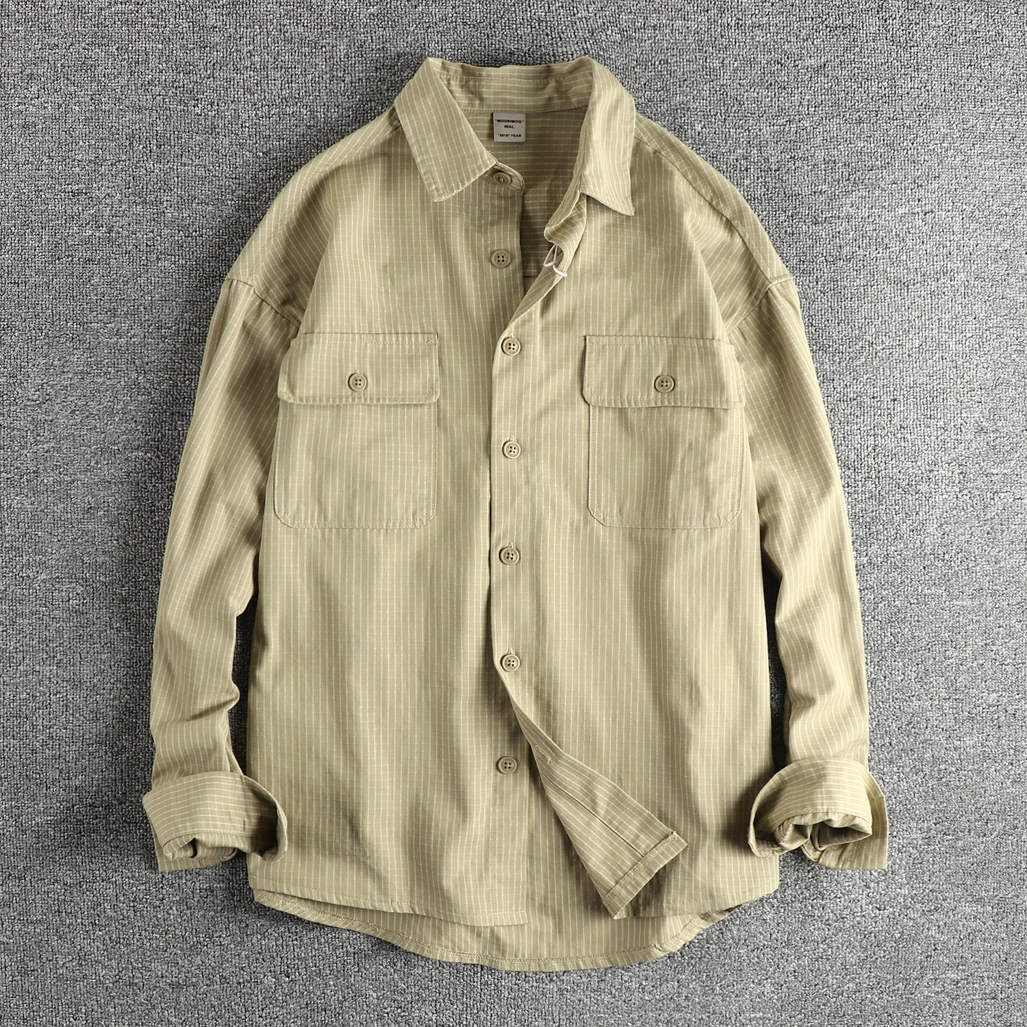 2024 autumn new men's plaid fabric long sleeve shirt men's high street trend loose cargo shirt thin coat
2024 autumn new men's plaid fabric long sleeve shirt men's high street trend loose cargo shirt thin coat