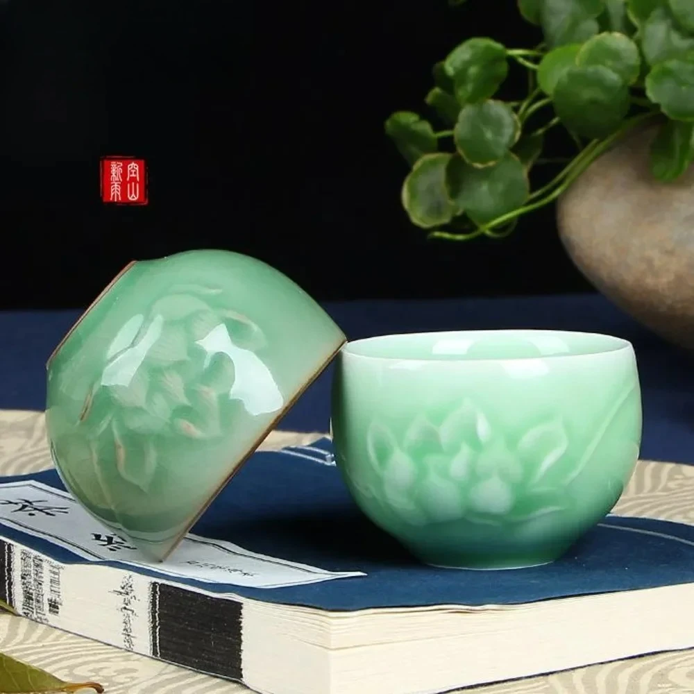 100ml Longquan Celadon Teacup Ge Kiln Ceramic Tea Bowl Ice Cracked Open Slice Master Cup Coffee Mug Kung Fu Teaset Drinkware
100ml Longquan Celadon Teacup Ge Kiln Ceramic Tea Bowl Ice Cracked Open Slice Master Cup Coffee Mug Kung Fu Teaset Drinkware