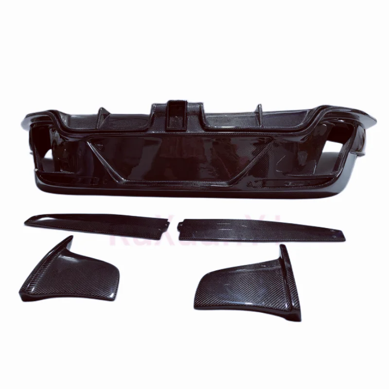 High Quality 3K Carbon Fiber Rear Diffuser Bumper Lip Body Kit for Porsche Taycan M Style
High Quality 3K Carbon Fiber Rear Diffuser Bumper Lip Body Kit for Porsche Taycan M Style