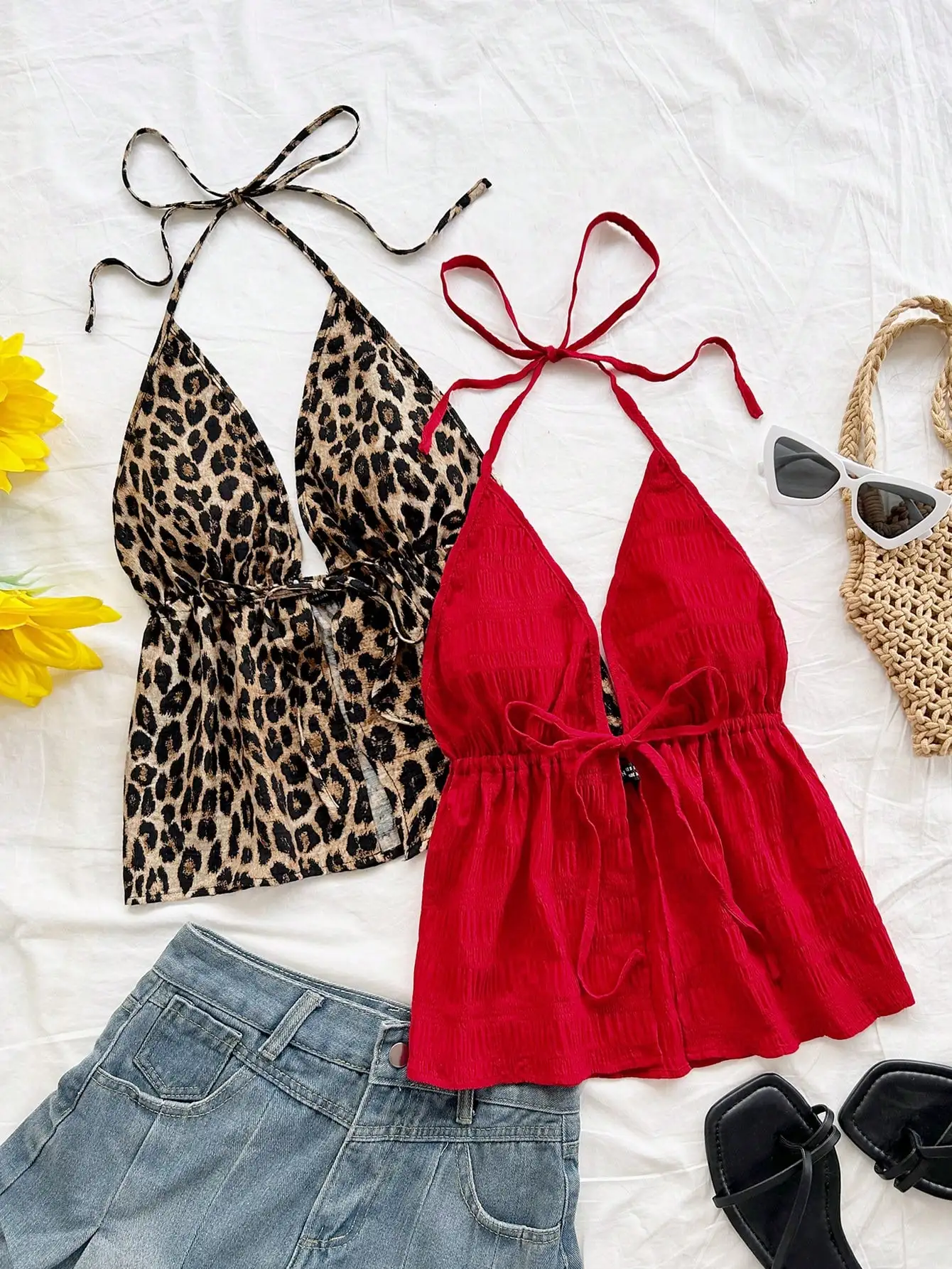 2pcs Women's Halter Top Set: Leopard & Red V-Neck Tie Back Camisole for Beach, Festival, Date
2pcs Women's Halter Top Set: Leopard & Red V-Neck Tie Back Camisole for Beach, Festival, Date