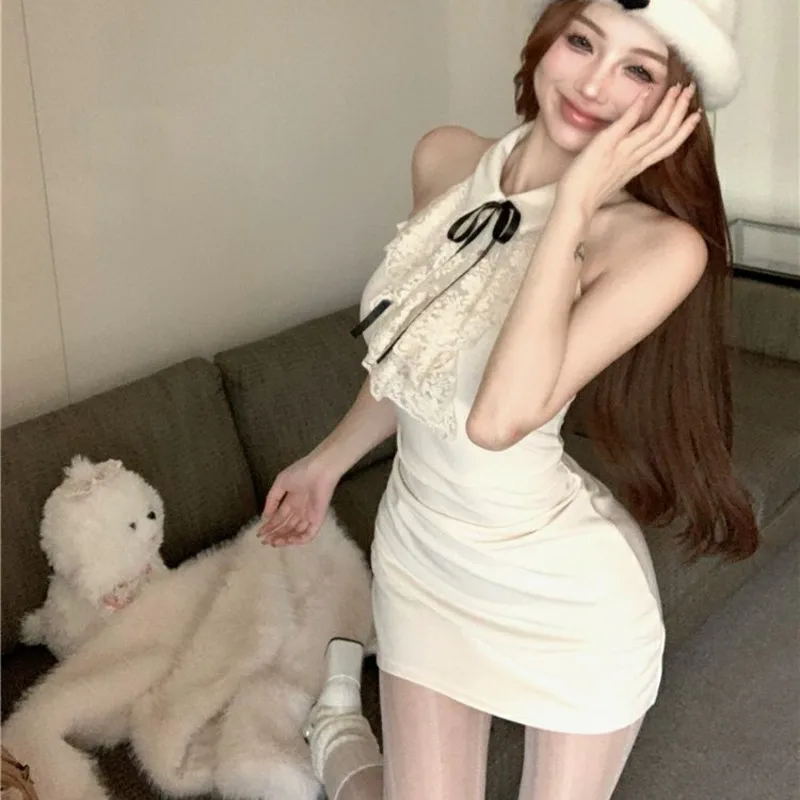 Elegant Lace Bow Tie Hanging Neck Slim Party Dress Women Sweet Sleeveless Mini Dresses 2025 Fashion Waist Cinching Streetwear
Elegant Lace Bow Tie Hanging Neck Slim Party Dress Women Sweet Sleeveless Mini Dresses 2025 Fashion Waist Cinching Streetwear