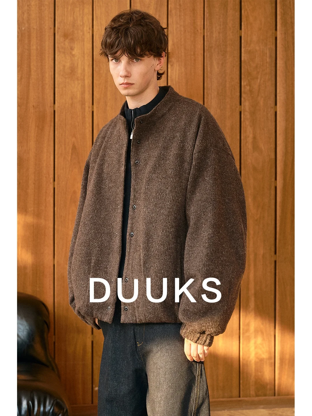 Мужская легкая вязаная куртка-пуховик с воротником-стойкой, 90% белый пух, повседневная теплая верхняя одежда для осени и зимы
Мужская легкая вязаная куртка-пуховик с воротником-стойкой, 90% белый пух, повседневная теплая верхняя одежда для осени и зимы