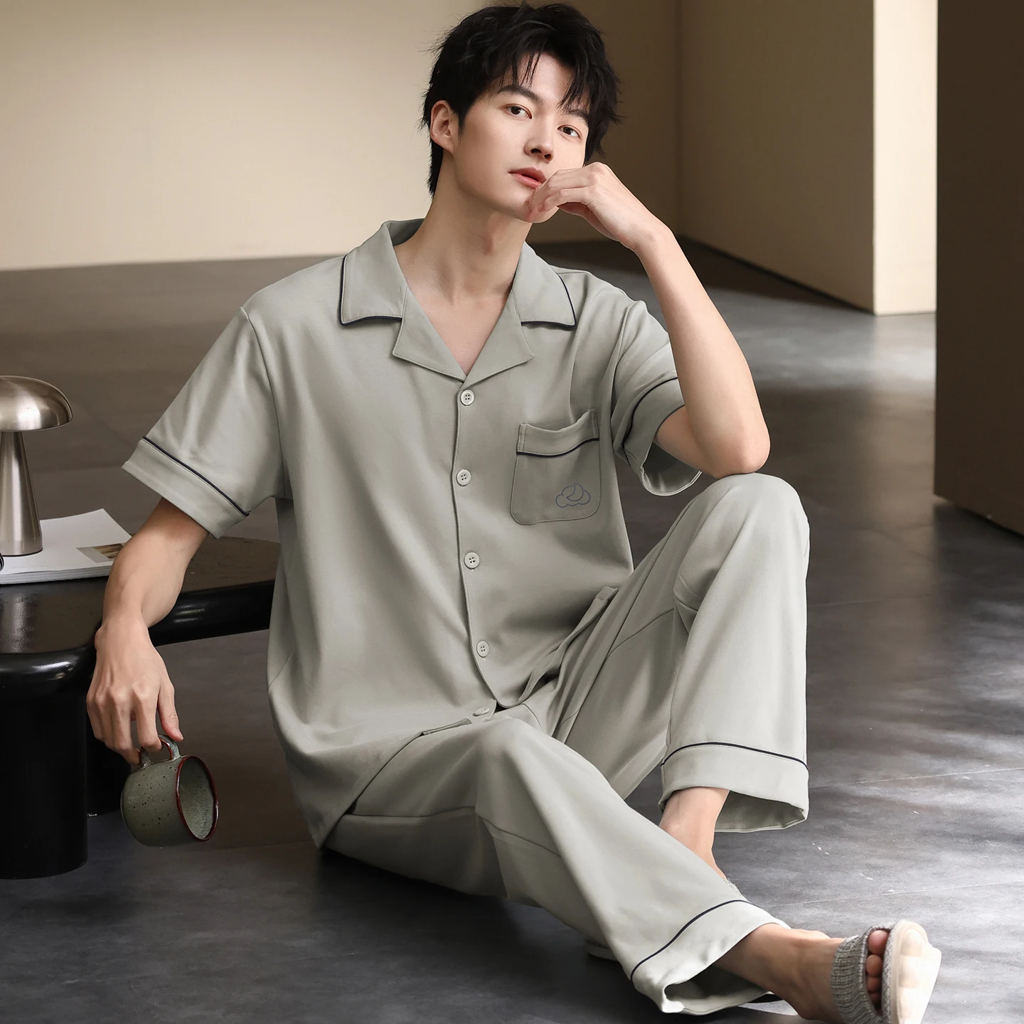 Мужские пижамы L-7XL, летние, мягкие, из чистого хлопка, домашние комплекты, кардиган, с коротким рукавом, повседневная одежда для молодежи и подростков, для отдыха
Мужские пижамы L-7XL, летние, мягкие, из чистого хлопка, домашние комплекты, кардиган, с коротким рукавом, повседневная одежда для молодежи и подростков, для отдыха