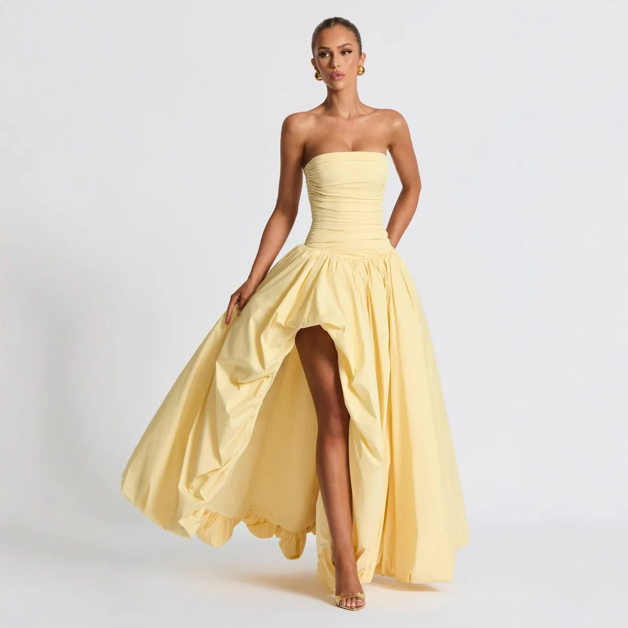 Irregular Pleated Split Yellow Strapless Dress Women Elegant Sleeveless Backless High Waist Party Robe New Lady Date Ball Gown
Irregular Pleated Split Yellow Strapless Dress Women Elegant Sleeveless Backless High Waist Party Robe New Lady Date Ball Gown