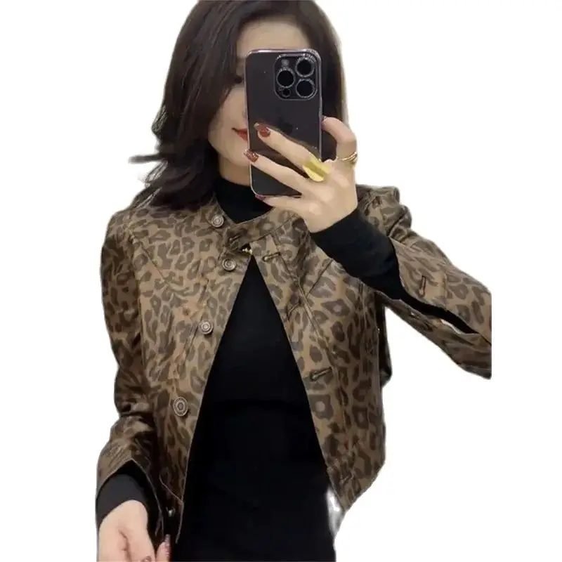Fashion Short Leopard Coat Women's Spring Autumn New Long-Sleeved Suit Jacket Tops Single-Breasted Blazer Vintage Outwear
Fashion Short Leopard Coat Women's Spring Autumn New Long-Sleeved Suit Jacket Tops Single-Breasted Blazer Vintage Outwear