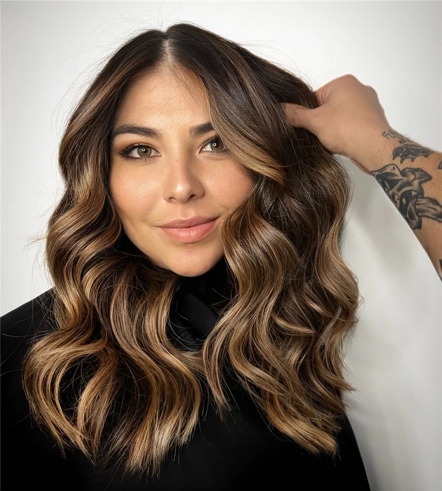 Свободный глубокий синтетический парик спереди для женщин Коричневый блондин Бесклеевой парик шнурка Термостойкое волокно Предварительно выщипанная линия волос Вечеринка Ежедневно
Свободный глубокий синтетический парик спереди для женщин Коричневый блондин Бесклеевой парик шнурка Термостойкое волокно Предварительно выщипанная линия волос Вечеринка Ежедневно