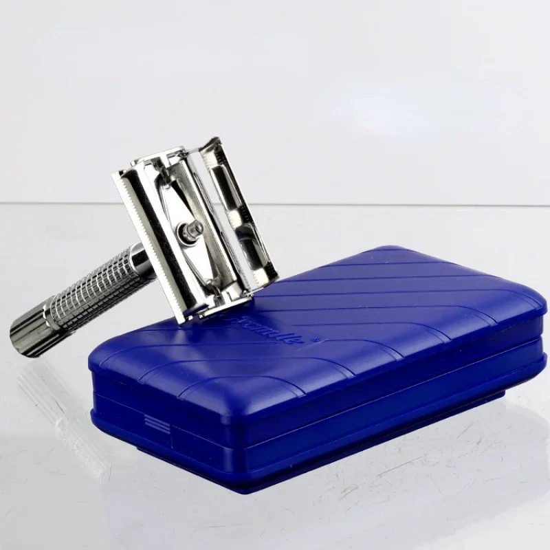 Classic Razor Handle Razor Holder Men 's Shaving Face Razor Blades Shaving Machin Safety Stainless Steel for Men Barber Straight 
Classic Razor Handle Razor Holder Men 's Shaving Face Razor Blades Shaving Machin Safety Stainless Steel for Men Barber Straight