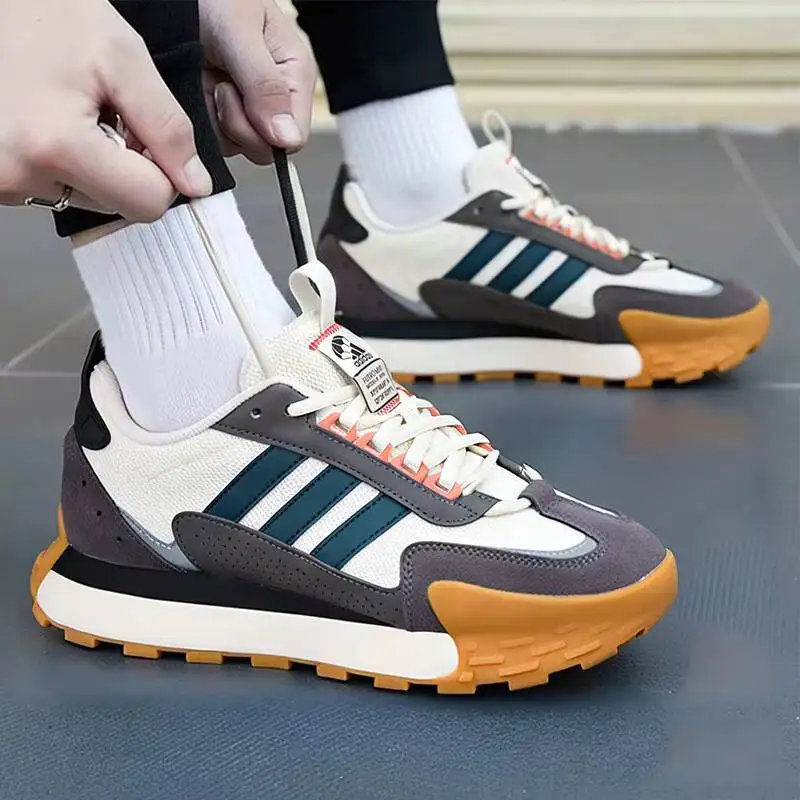 Popular Adidas men's and women's low-top running shoes, new style, thick sole, sporty and casual shoes, IF1789
Popular Adidas men's and women's low-top running shoes, new style, thick sole, sporty and casual shoes, IF1789