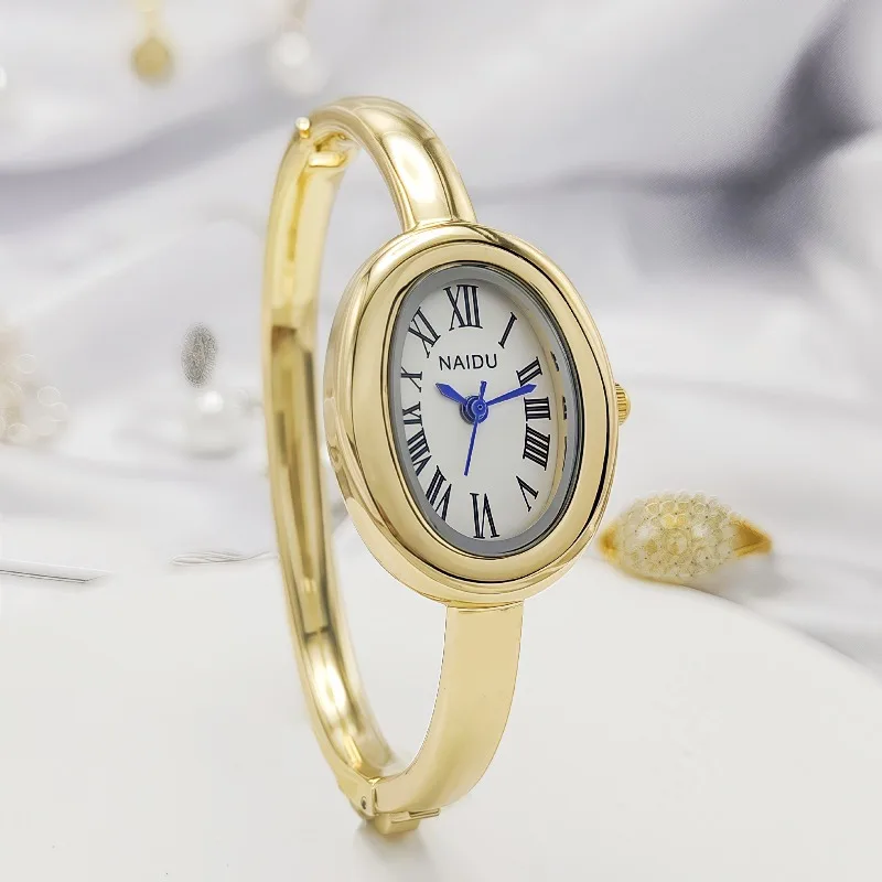 Ladies Watch, Fashion Bracelet Oval High Value Light Luxury Quartz Watch
Ladies Watch, Fashion Bracelet Oval High Value Light Luxury Quartz Watch
