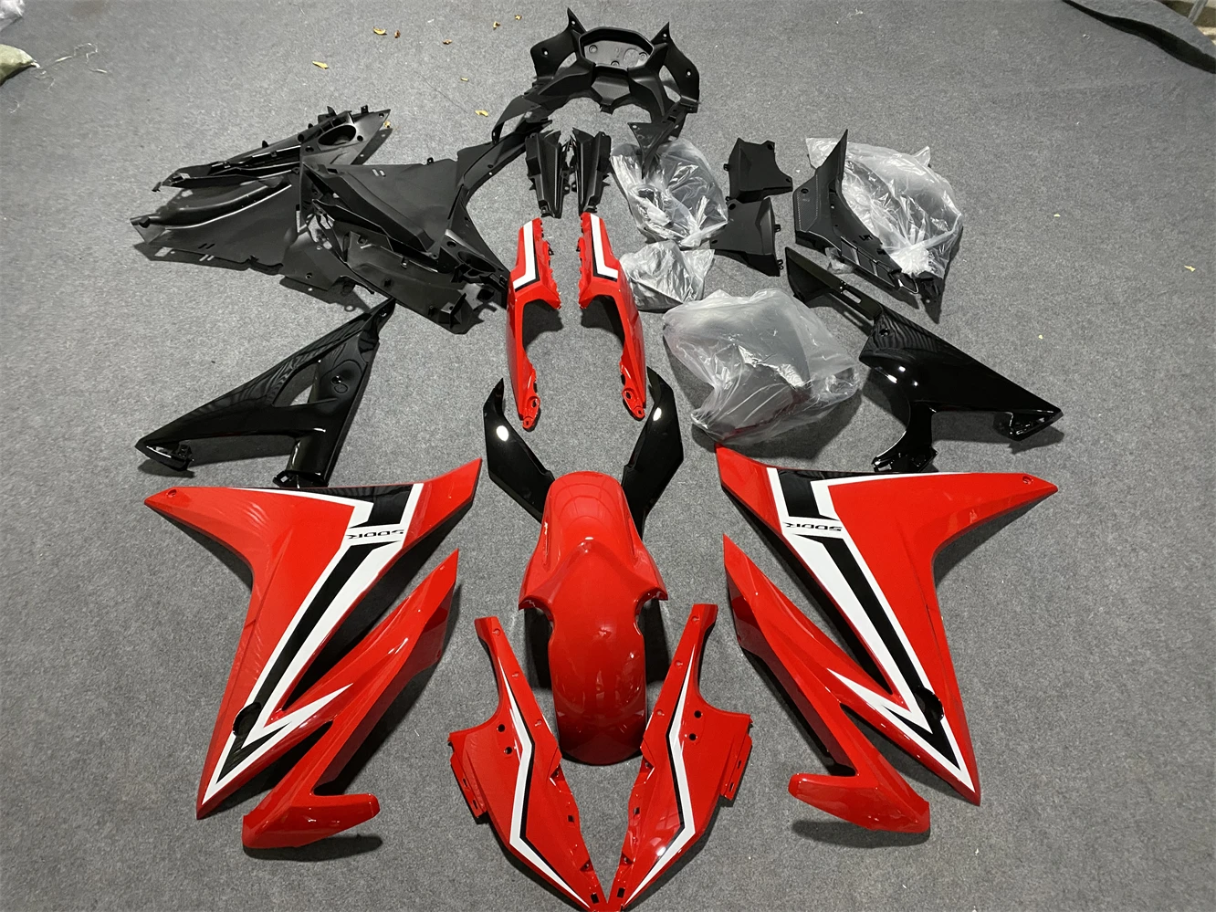 Комплект обтекателей для CBR500 CBR500R 2016 2017 2018, аксессуары для мотоциклов cbr 500 16 17 18, красные, черные обтекатели 
Комплект обтекателей для CBR500 CBR500R 2016 2017 2018, аксессуары для мотоциклов cbr 500 16 17 18, красные, черные обтекатели
