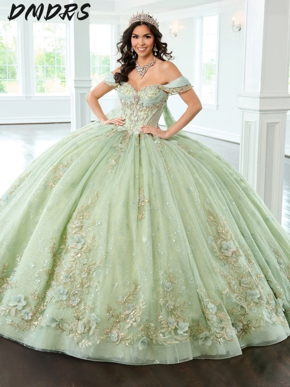 Популярное платье Quinceanera с открытыми плечами, 2025 г., очаровательное вечернее платье с 3D цветами, блестящее вечернее платье без рукавов без бретелек 16, по индивидуальному заказу
Популярное платье Quinceanera с открытыми плечами, 2025 г., очаровательное вечернее платье с 3D цветами, блестящее вечернее платье без рукавов без бретелек 16, по индивидуальному заказу
