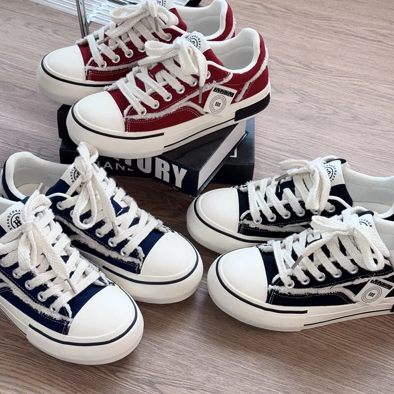 2025 New Men's Board Shoes,sneakers,skate shoes,Casual Shoes Lightweight non-slip Outdoor Daily Wear Travel Non-Slip Cushioned 
2025 New Men's Board Shoes,sneakers,skate shoes,Casual Shoes Lightweight non-slip Outdoor Daily Wear Travel Non-Slip Cushioned