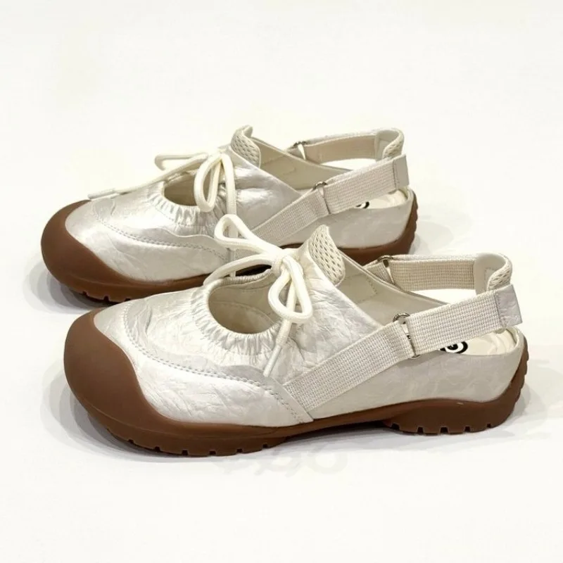 2026 Summer Big Head Baotou Casual Sandals Women's All-match Breathable Soft-sole Sports Flats
2026 Summer Big Head Baotou Casual Sandals Women's All-match Breathable Soft-sole Sports Flats
