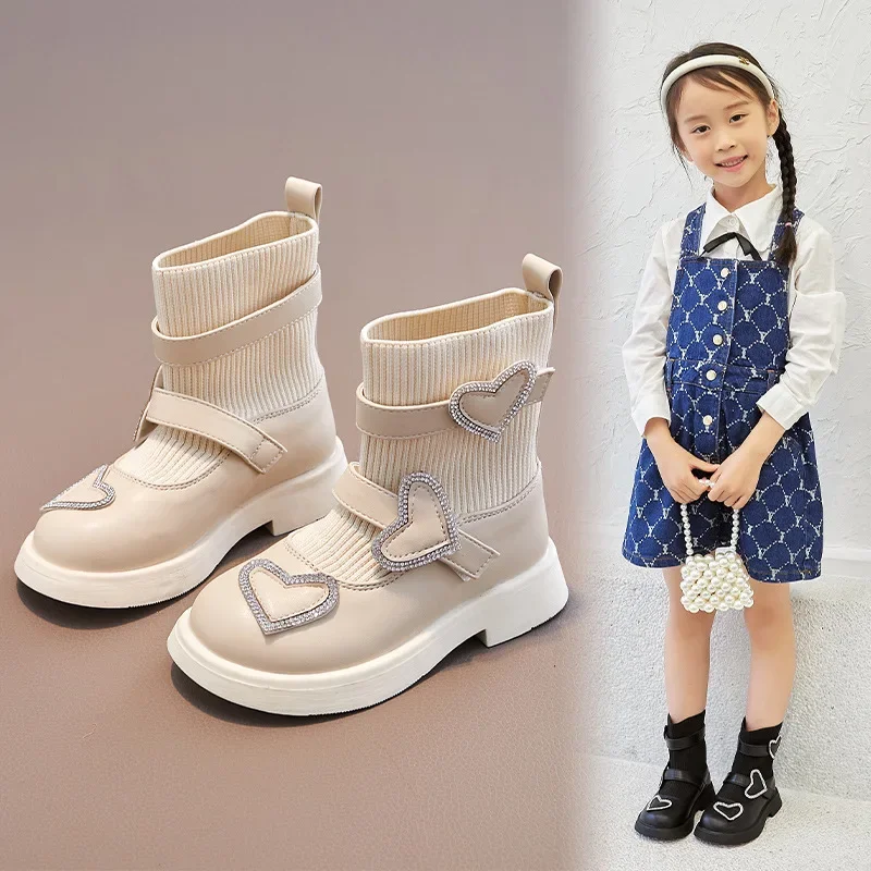 2025 Children Casual Boots for Girls Autumn Winter New Fashion Korean Style Soft Sole Non-slip Versatile Princess Leather Shoes
2025 Children Casual Boots for Girls Autumn Winter New Fashion Korean Style Soft Sole Non-slip Versatile Princess Leather Shoes