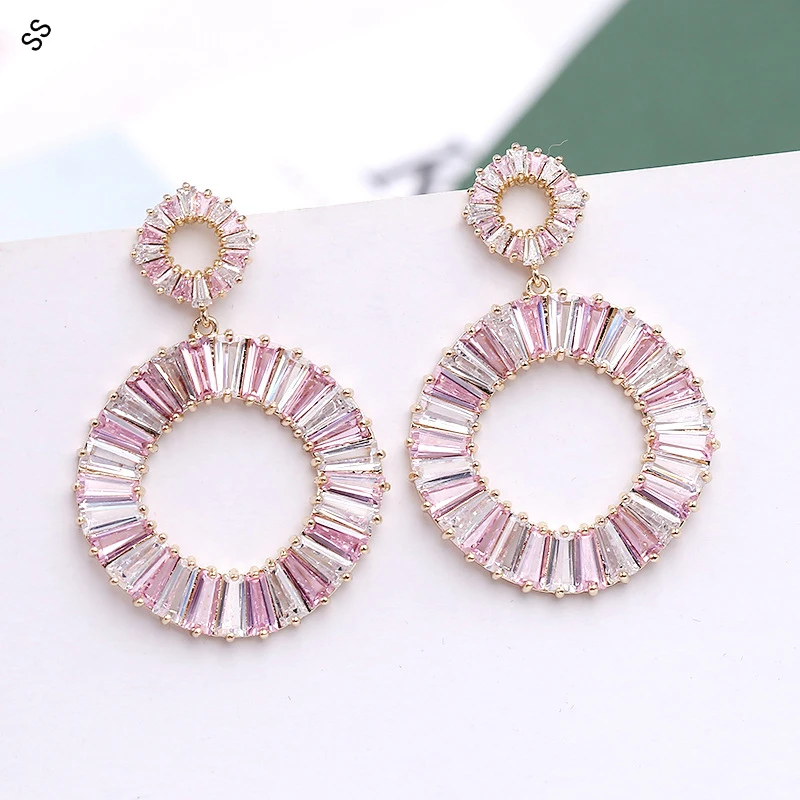 Earrings with White Zircon Inlaid Ear Pins for Women, Circle Style, Fashion Jewelry, Free Shipping
Earrings with White Zircon Inlaid Ear Pins for Women, Circle Style, Fashion Jewelry, Free Shipping