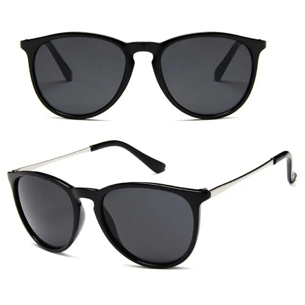 Punk PC Frame Sunglasses Street Photos Decoration Outdoor Activities Driving Glasses Sun-Protective Black Shades Glasses
Punk PC Frame Sunglasses Street Photos Decoration Outdoor Activities Driving Glasses Sun-Protective Black Shades Glasses