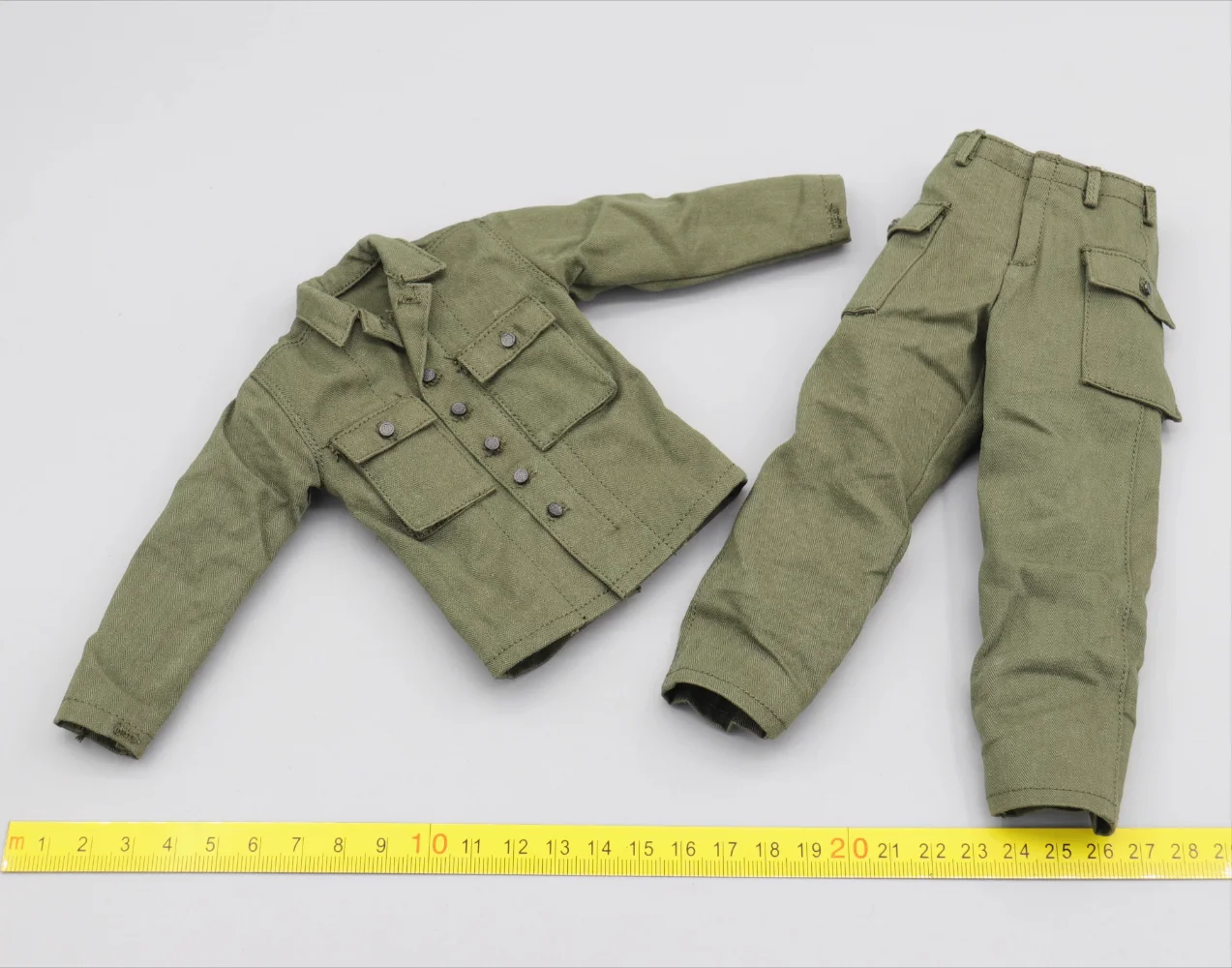 DID A80189 1/6 Scale Soldier Combat Uniform Set Model for 12''Medical Soldiers
DID A80189 1/6 Scale Soldier Combat Uniform Set Model for 12''Medical Soldiers
