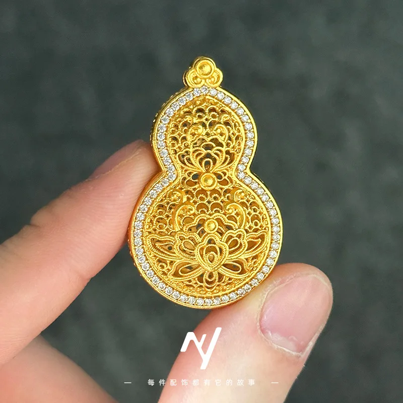 9999 real glod Niyou Vietnamese Jin Jiu Flower Silk Gourd Pendant Set with Moissanite and Hollowed-out lotus gourd Necklace for
9999 real glod Niyou Vietnamese Jin Jiu Flower Silk Gourd Pendant Set with Moissanite and Hollowed-out lotus gourd Necklace for