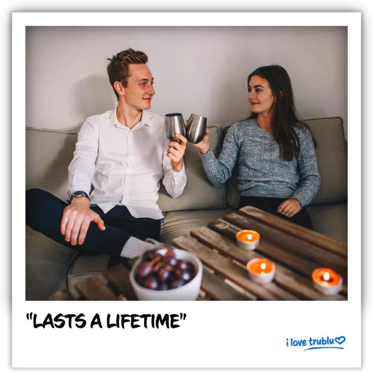 Add a touch of elegant sophistication to your favorite beverages with these stylish stemless wine glasses. Perfect for entertain
Add a touch of elegant sophistication to your favorite beverages with these stylish stemless wine glasses. Perfect for entertain