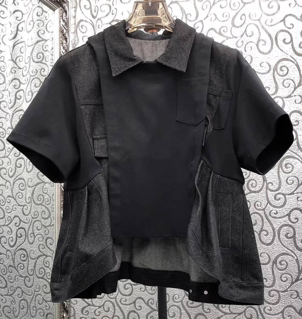 High Quality New Denim Tops 2026 Spring Fashion Design Lady Turn-down Collar Color Block Patchwork Short Sleeve Cotton Jeans Top
High Quality New Denim Tops 2026 Spring Fashion Design Lady Turn-down Collar Color Block Patchwork Short Sleeve Cotton Jeans Top