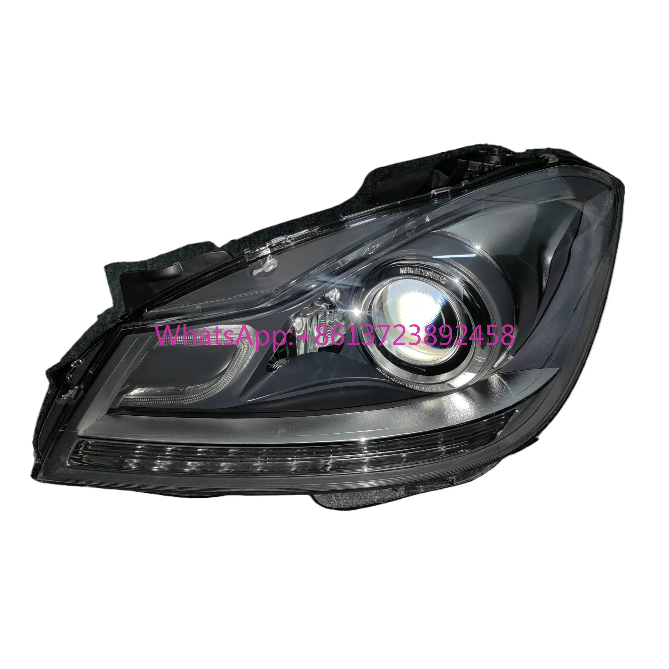 High Quality Front Headlights Suitable for Mercedes Benz C-Class W204 Hernia Car
High Quality Front Headlights Suitable for Mercedes Benz C-Class W204 Hernia Car