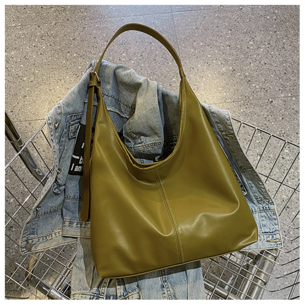 Large Capacity Commuting Soft Leather Shoulder Bag Simple Casual Retro Armpit Bag Women's Premium Texture Temperament Tote Bag
Large Capacity Commuting Soft Leather Shoulder Bag Simple Casual Retro Armpit Bag Women's Premium Texture Temperament Tote Bag