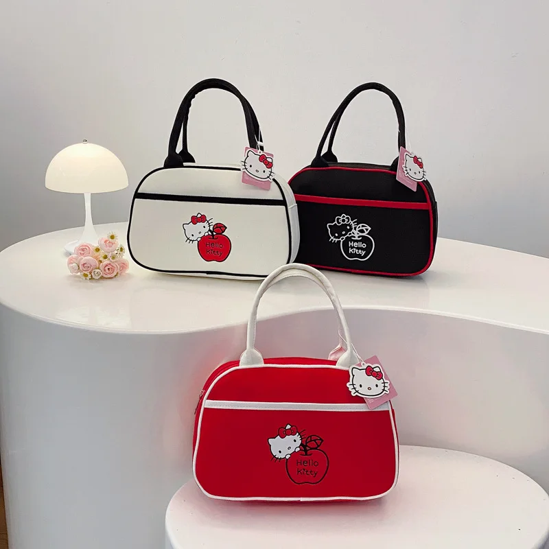 HelloKitty подлинная авторизованная портативная сумка контрастного цвета большой вместимости, сумка для мамы, дорожная косметичка для ручной переноски для девочек
HelloKitty подлинная авторизованная портативная сумка контрастного цвета большой вместимости, сумка для мамы, дорожная косметичка для ручной переноски для девочек