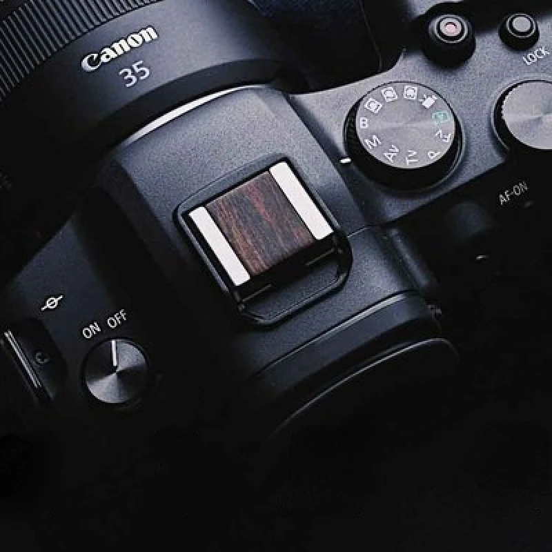 Деревянная крышка горячего башмака для камеры canon EOS R6 R5 r5 r6
Деревянная крышка горячего башмака для камеры canon EOS R6 R5 r5 r6