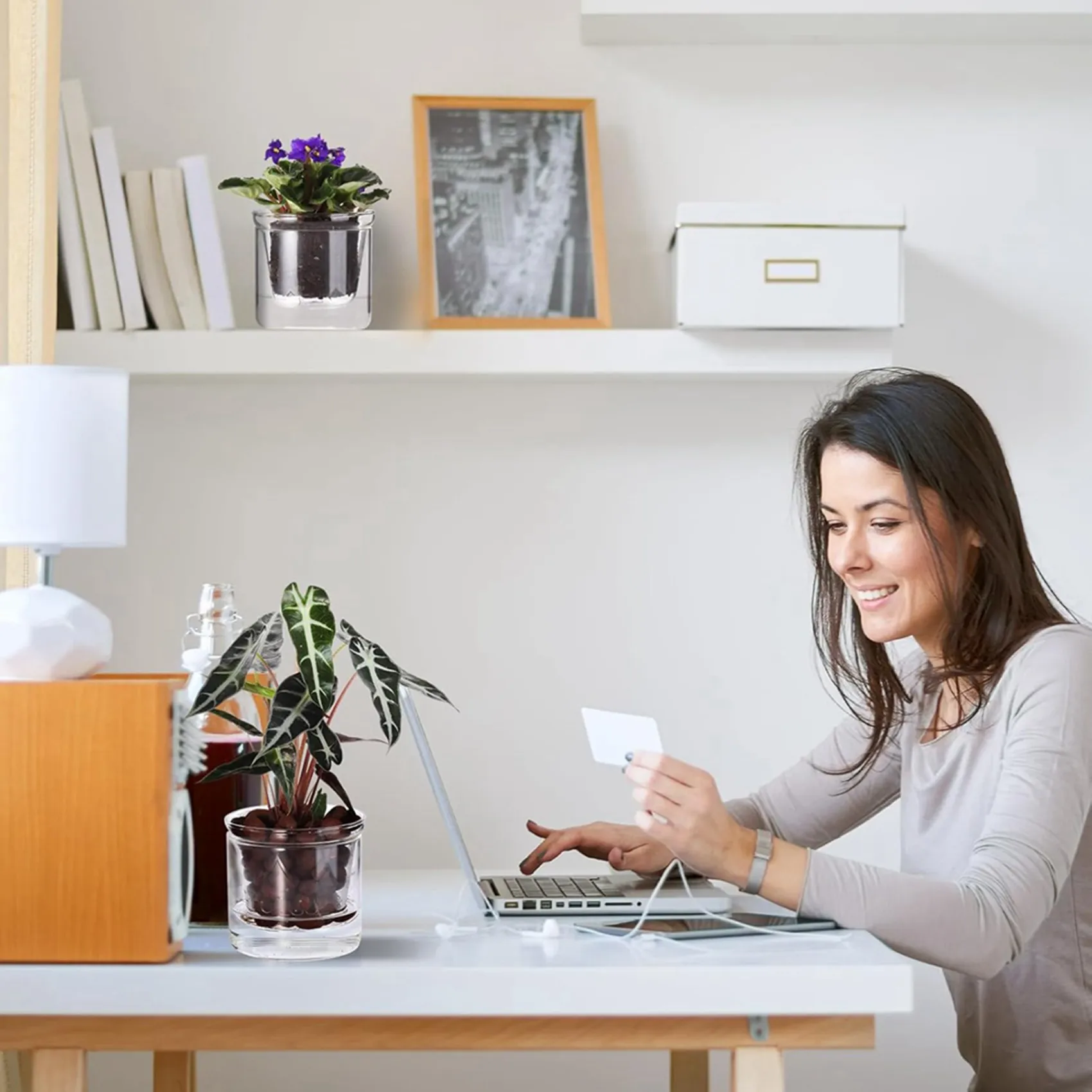 Набор из 3-х самополивающихся горшков AT43, 4 дюйма, для африканских фиалок, стеклянные кашпо с нижним поливом для комнатных растений и размножения
Набор из 3-х самополивающихся горшков AT43, 4 дюйма, для африканских фиалок, стеклянные кашпо с нижним поливом для комнатных растений и размножения