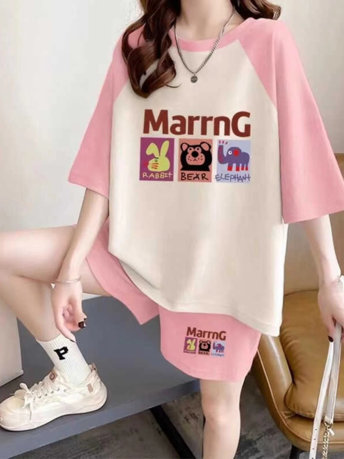 plus Size Fashionable Casual Short Sleeve Women's Set Summer Loose Comfortable Sporty Two-Piece Suit round Neck Overhead Dress
plus Size Fashionable Casual Short Sleeve Women's Set Summer Loose Comfortable Sporty Two-Piece Suit round Neck Overhead Dress