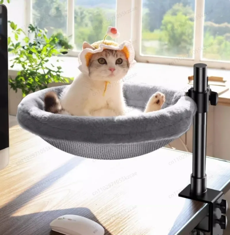 Cat table bed 360 ° rotating hammock hanging bed nest indoor office desktop cat nest bracket
Cat table bed 360 ° rotating hammock hanging bed nest indoor office desktop cat nest bracket