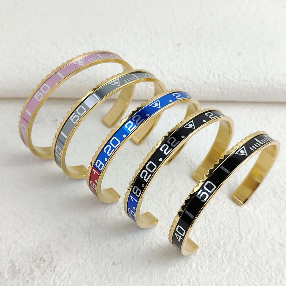 Newly launched - Charming Stainless Steel Bracelet: Engraved Roman numerals, stylish wrist jewelry, wedding party accessories
Newly launched - Charming Stainless Steel Bracelet: Engraved Roman numerals, stylish wrist jewelry, wedding party accessories