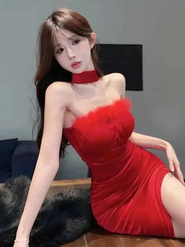 Spicy 2024 Summer Girl Strapless Fur Patchwork Solid Sexy Tight Dress Women Cinching Waist Wrap Hip Slim Short Dress TUHH
Spicy 2024 Summer Girl Strapless Fur Patchwork Solid Sexy Tight Dress Women Cinching Waist Wrap Hip Slim Short Dress TUHH