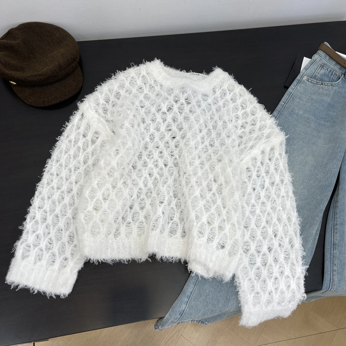 Women's Autumn Winter Hollow out Knitwear Casual Style Outerwear Sweet Style Straight Tube Long Sleeve Sweater Online Exclusive
Women's Autumn Winter Hollow out Knitwear Casual Style Outerwear Sweet Style Straight Tube Long Sleeve Sweater Online Exclusive