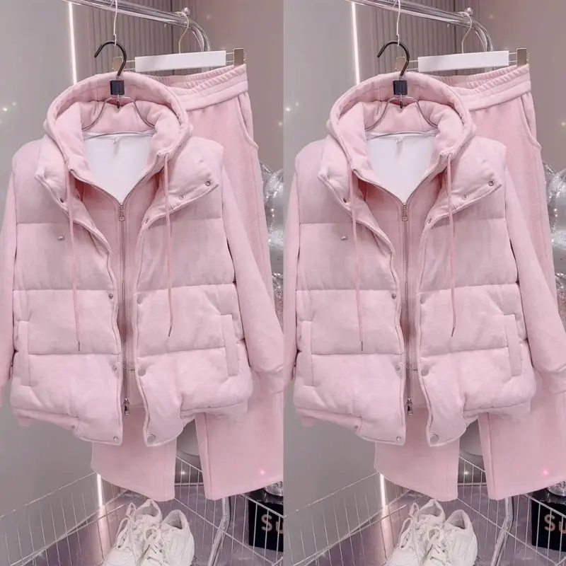 Premium Sporty Short Thickened Sleeveless Women's Set High Waist Loose Fit Casual Warm Hooded Three-Piece Suit for Autumn Winter
Premium Sporty Short Thickened Sleeveless Women's Set High Waist Loose Fit Casual Warm Hooded Three-Piece Suit for Autumn Winter