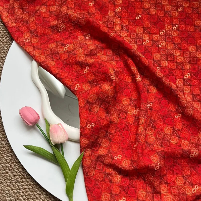 Rayon Linen Cotton Blend Fabric Dark Red Diamond Grid Print New Chinese Style Cheongsam Dress Material Customizable Vintage
Rayon Linen Cotton Blend Fabric Dark Red Diamond Grid Print New Chinese Style Cheongsam Dress Material Customizable Vintage