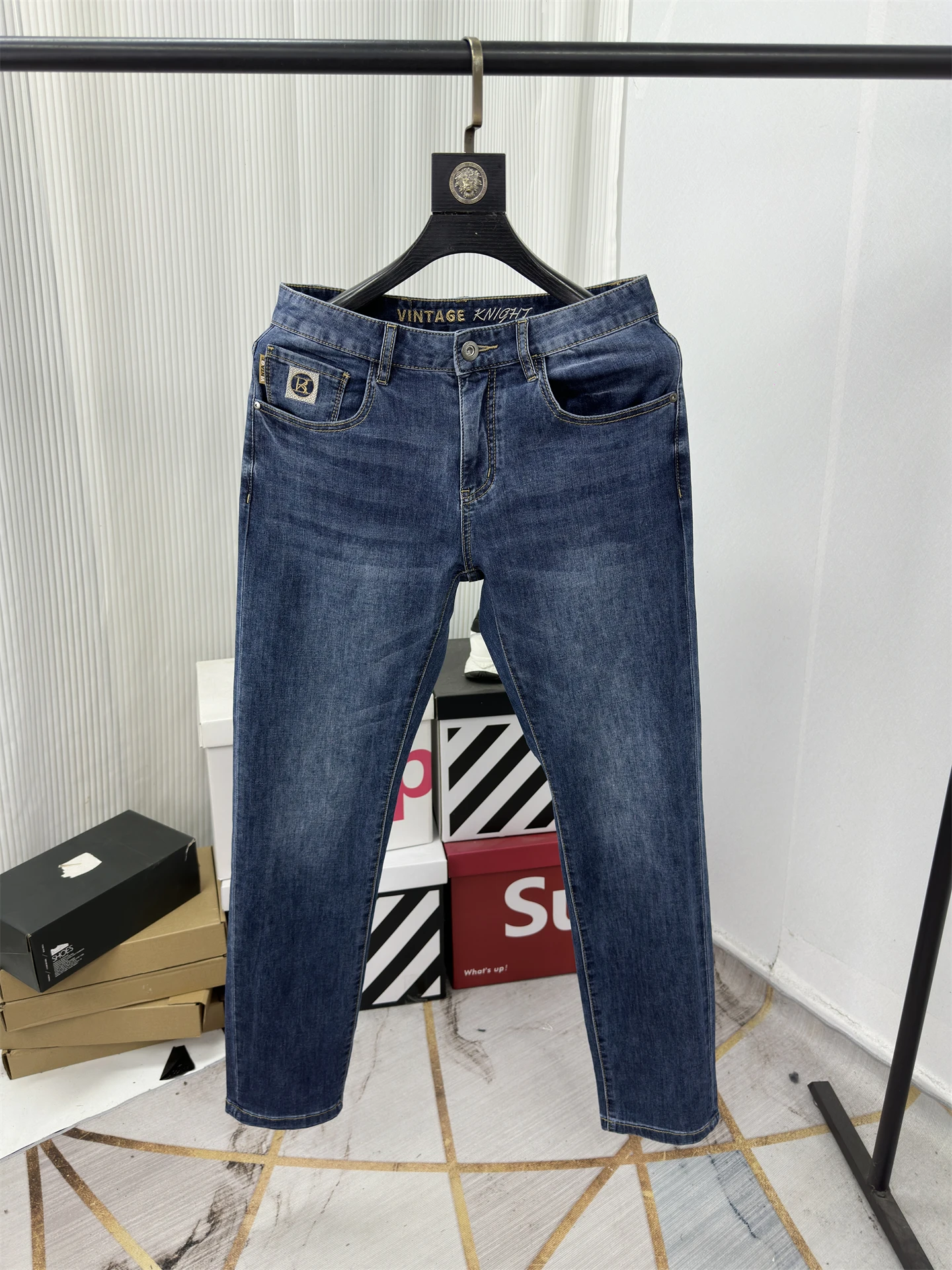 Classic Fashionable Men's Slim Fit Jeans Breathable Skin-friendly Lightweight Straight Leg Cotton Blend Spring Summer Pants
Classic Fashionable Men's Slim Fit Jeans Breathable Skin-friendly Lightweight Straight Leg Cotton Blend Spring Summer Pants