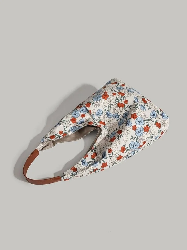 Miyagawa Floral Shoulder Bag for Women Large Capacity Versatile Tote Casual Canvas Bags for Women
Miyagawa Floral Shoulder Bag for Women Large Capacity Versatile Tote Casual Canvas Bags for Women